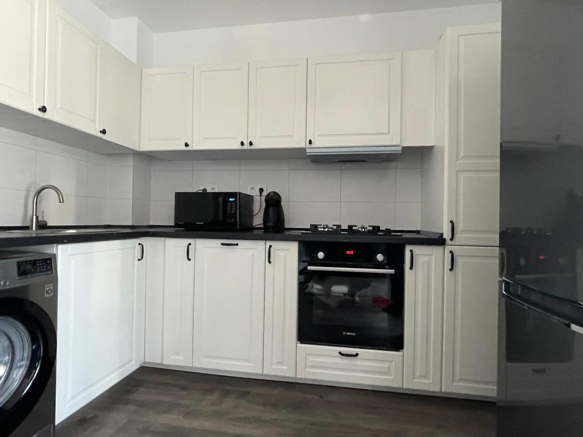 Appartamento Luxury - Pipera Metro Station - Near Promenada Mall