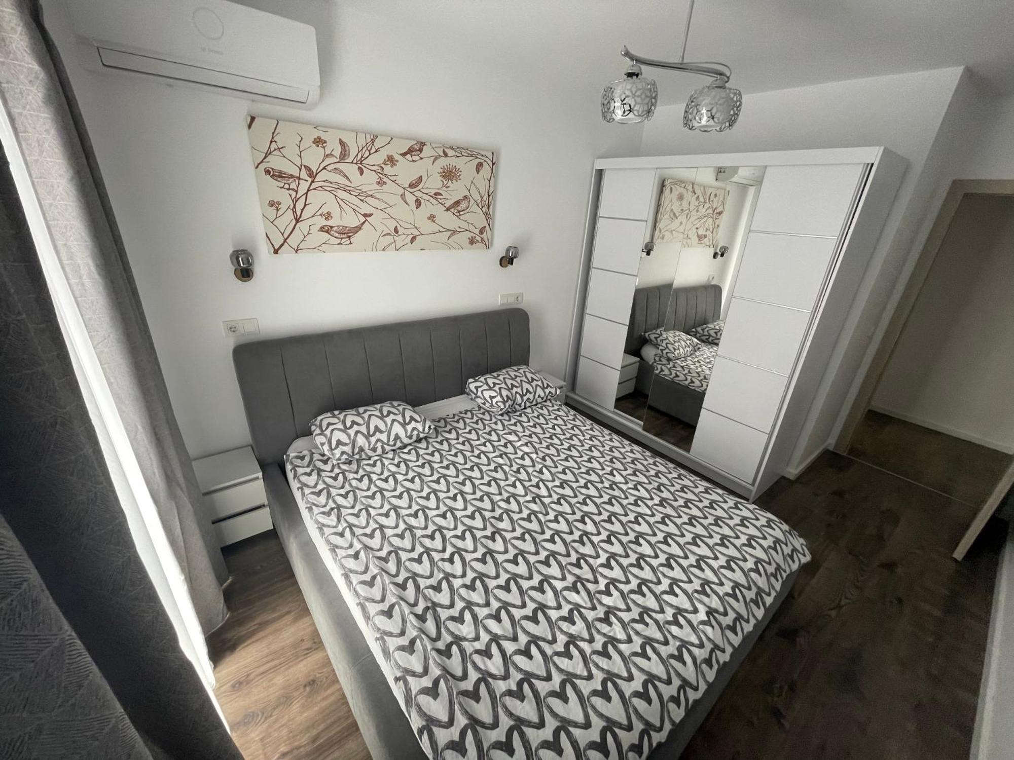 Appartamento Luxury - Pipera Metro Station - Near Promenada Mall